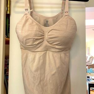 Size L Kindred Bravely Nursing/Pumping bra tank